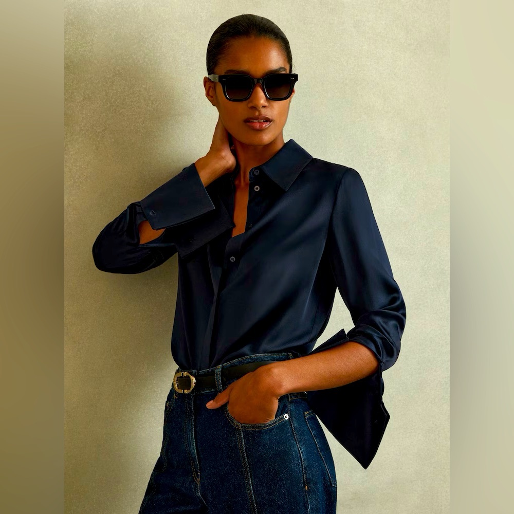 Reiss Hailey 100%silk double-cuff button-through shirt in navy Size 6